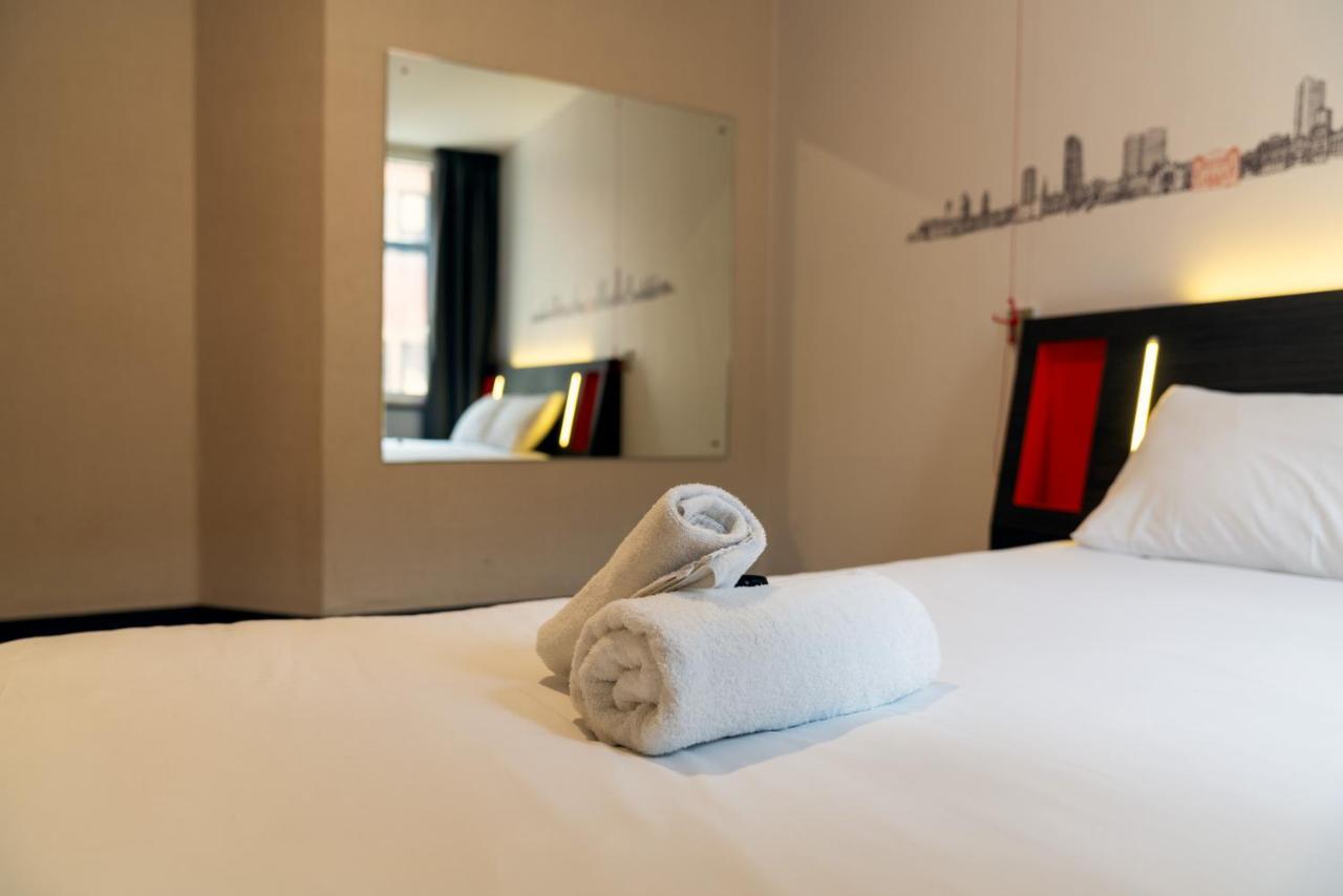 easyHotel Leeds Buitenkant foto