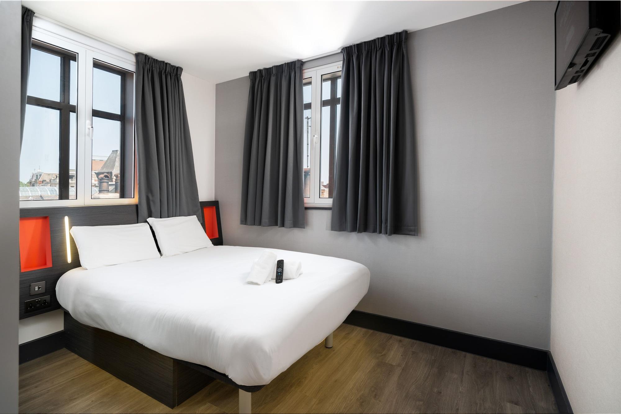 easyHotel Leeds Leeds  Buitenkant foto