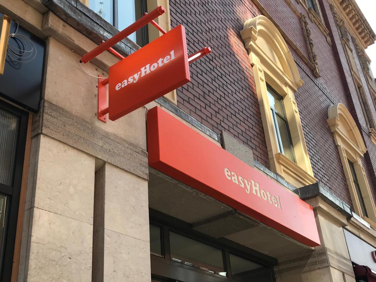 easyHotel Leeds Leeds  Buitenkant foto